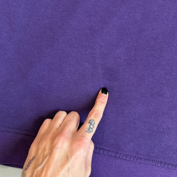 VNTG Adrian Delafield Purple, Holiday Dove, Embroidered, Collared Sweatshirt- M - Picture 7 of 10